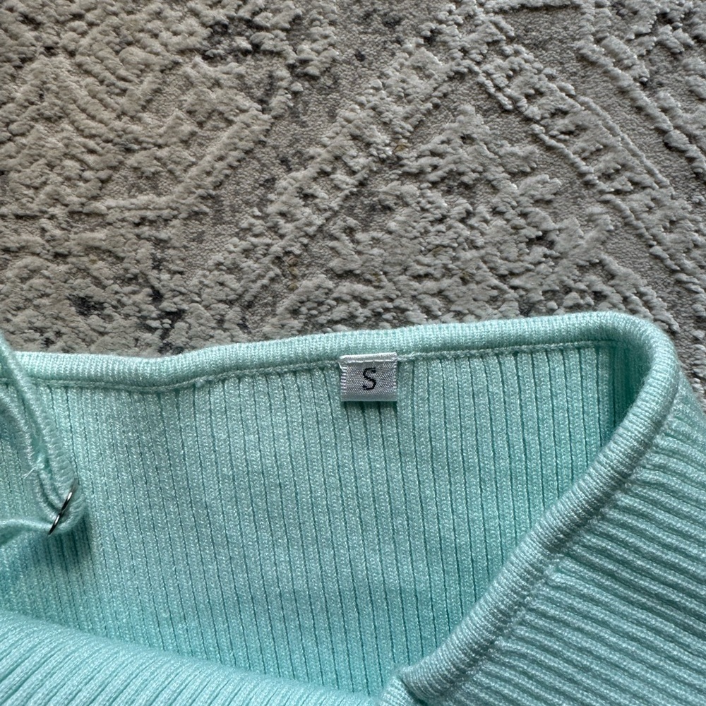Elegant Mint Green One-Shoulder Dress - Picture 8 of 10